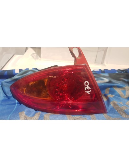 PILOTO TRASERO IZQUIERDO SEAT LEON CONFORT LIMITED