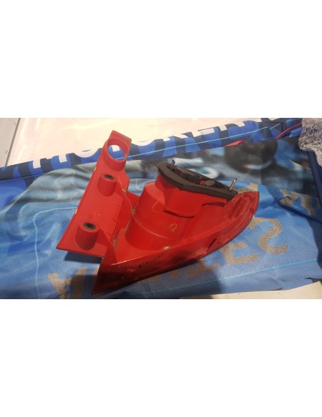 PILOTO TRASERO IZQUIERDO SEAT LEON  CONFORT  LIMITED RECUPERADO