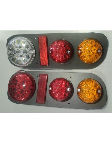 Juego Pilotos Traseros Nissan Terrano II Ford...