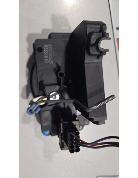 Cerradura Portón Trasero Renault Trafic II – Producto Recuperado