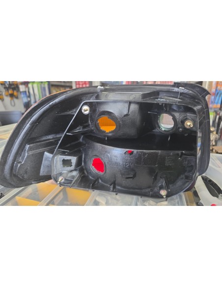 Piloto Trasero Exterior Derecho Honda Civic Del Sol / Civic 1992-1997 Stanley 043-1120