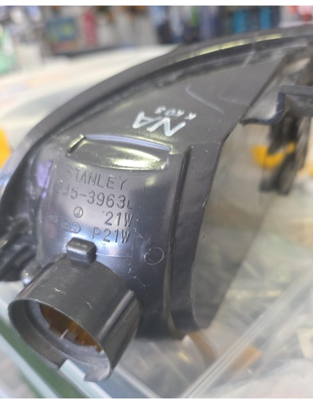 Intermitente Delantero Izquierdo Honda Civic 1992-1996 Stanley 045-3963L