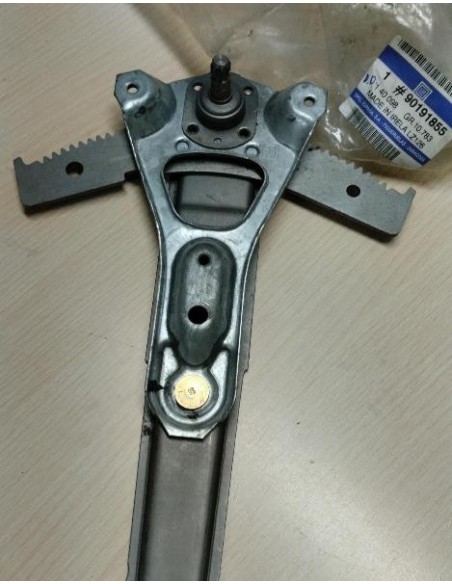 Recambio Opel 90191855 Elevaluna Delantero Izquierdo Corsa a