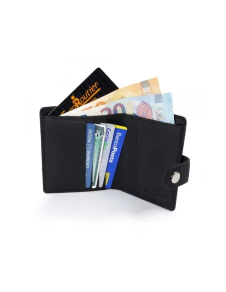 Cartera Corta Negra Con Cadena