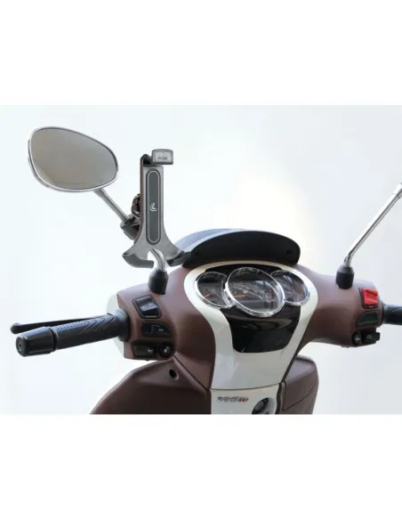 LAM91570