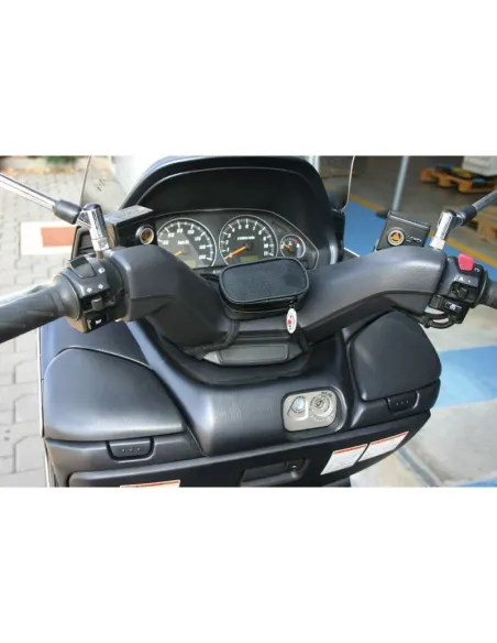 LAM90264