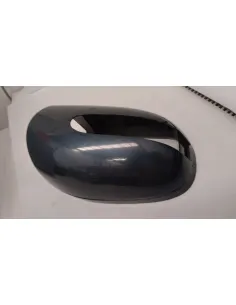 CUBIERTA DE LA DERECHA PARA MERCEDES BENZ