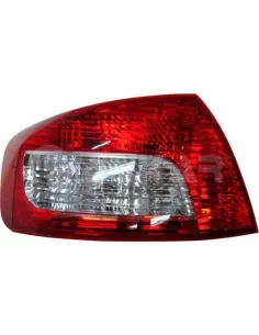 Piloto trasero Peugeot 2222740